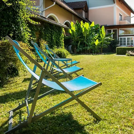 Hotel Altneudoerflerhof