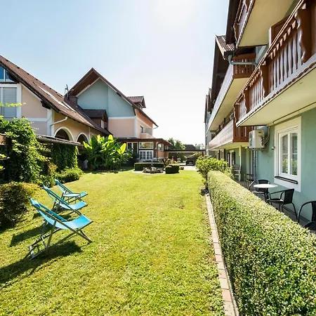 فندق Altneudoerflerhof 3*