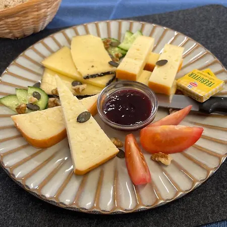 Altneudoerflerhof 3* باد رادكرسبرغ