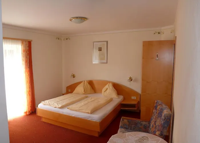 Otel Altneudörflerhof 3*