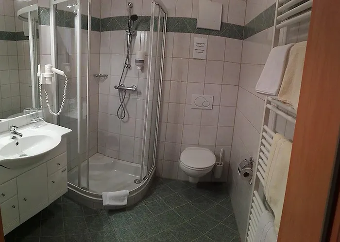 Hotel Altneudörflerhof 3*